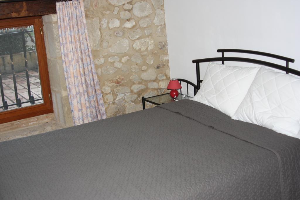 B&B La Tuquette Beaugas Exterior foto